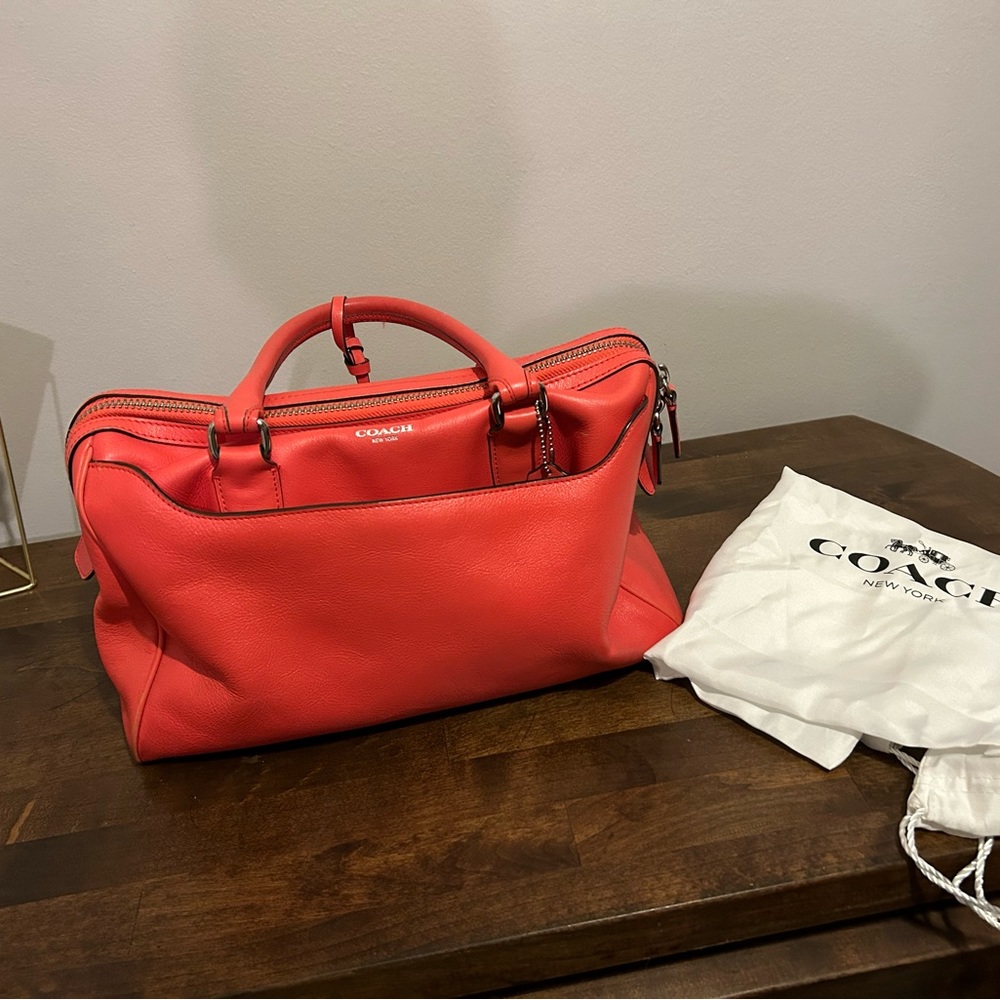 Coach Purse. Practically New - Picture 3 of 4